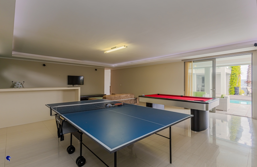 6 Bedroom Property for Sale in Myburgh Park Western Cape